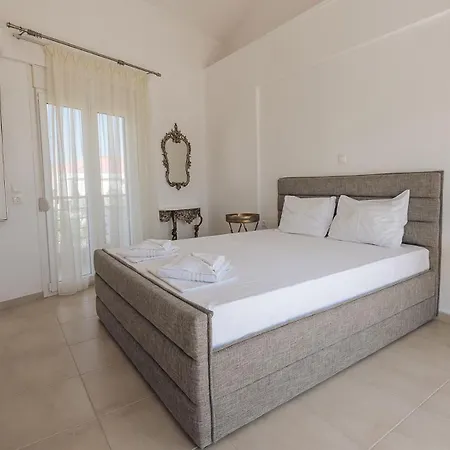 Holiday home Front Toroni