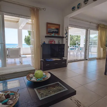 Holiday home Front